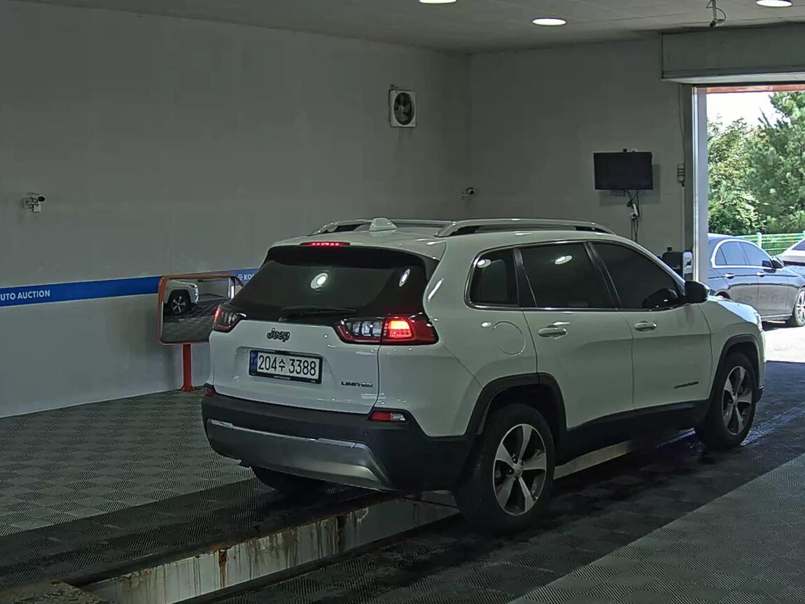 JEEP CHEROKEE (KL) 2.4 LIMITED 2021 - zdjęcie 5