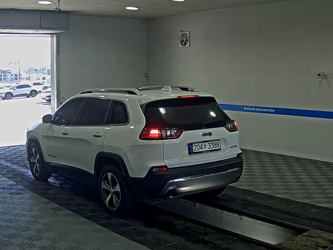 JEEP CHEROKEE (KL) 2.4 LIMITED 2021 - zdjęcie 6