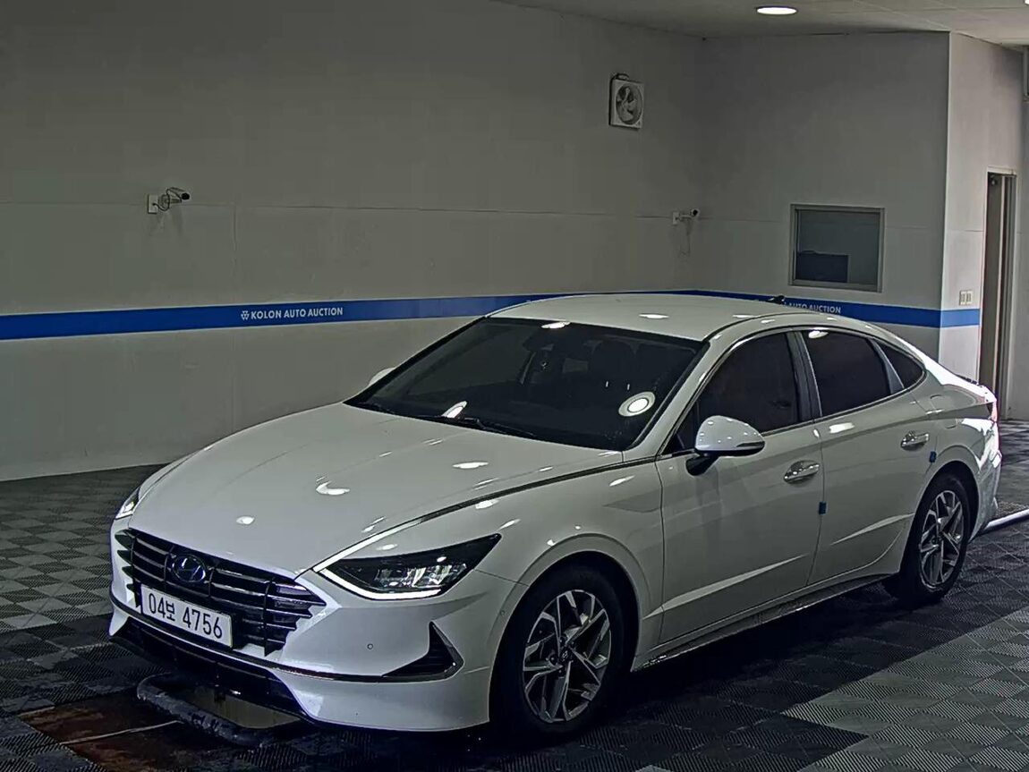 HYUNDAI SONATA (DN8) G2.0 PREMIUM FAMILY 2020 - zdjęcie 2