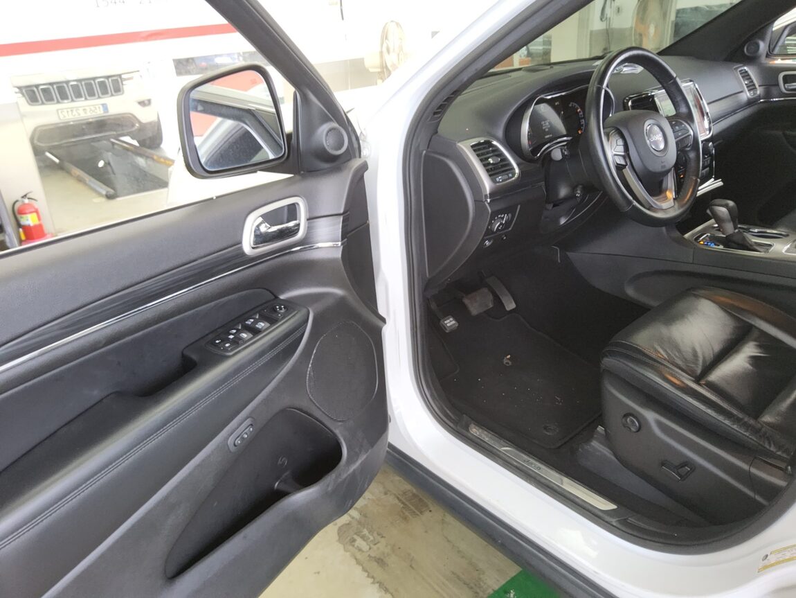 JEEP GRAND CHEROKEE (WK2) 3.6 V6 LIMITED 2021 - zdjęcie 10