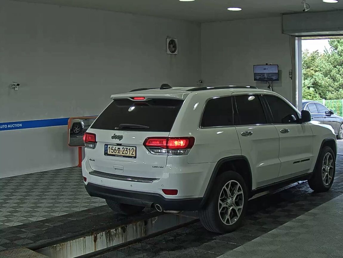 JEEP GRAND CHEROKEE (WK2) 3.6 V6 LIMITED 2021 - zdjęcie 5