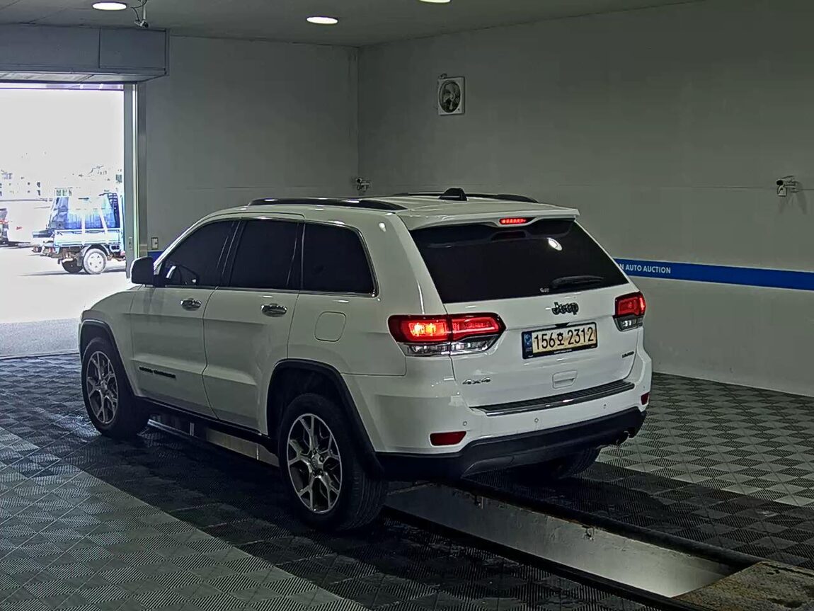 JEEP GRAND CHEROKEE (WK2) 3.6 V6 LIMITED 2021 - zdjęcie 6
