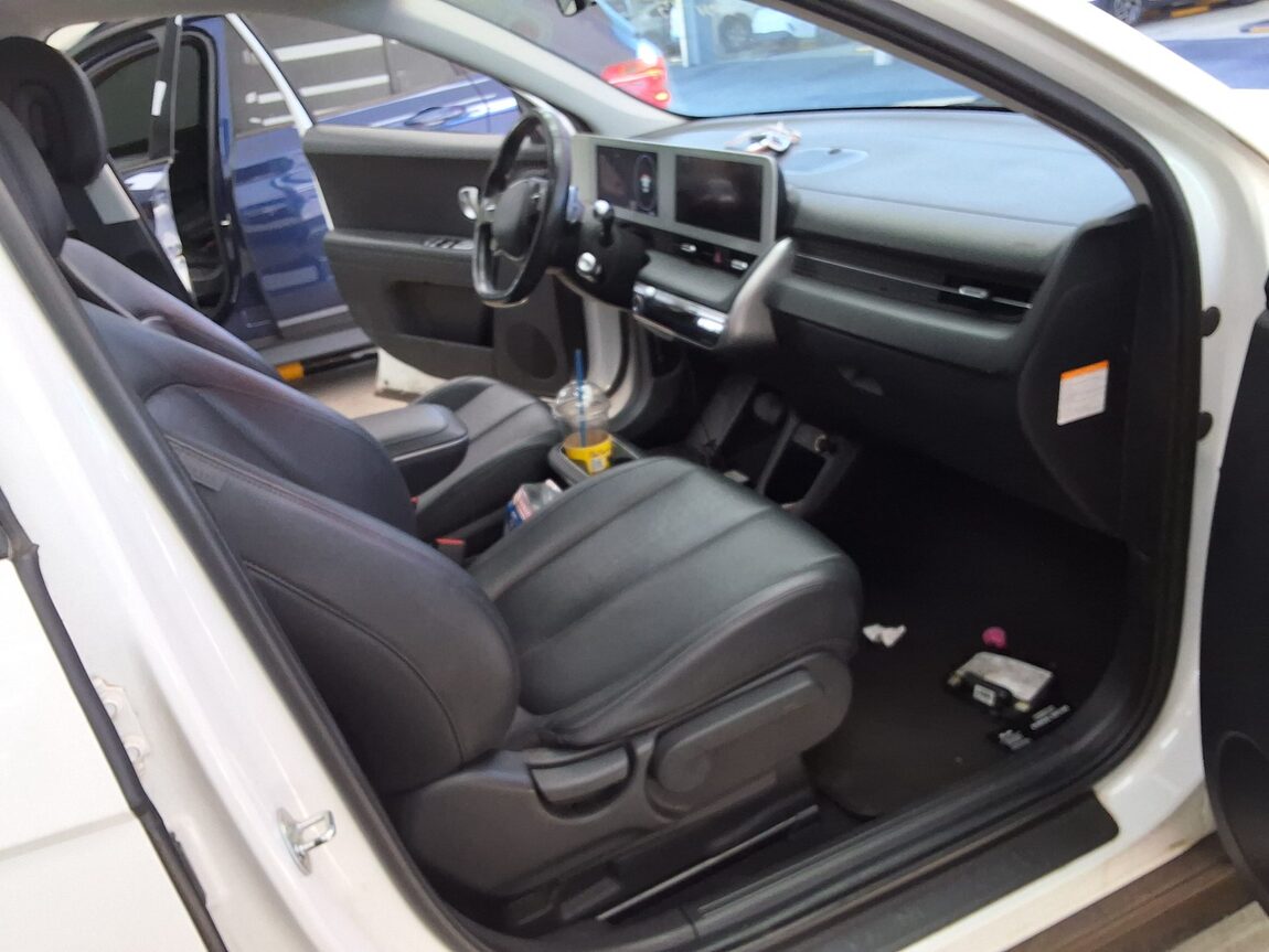 HYUNDAI IONIQ 5 EV 2WD LONG RANGE EXCLUSIVE 2022 - zdjęcie 15