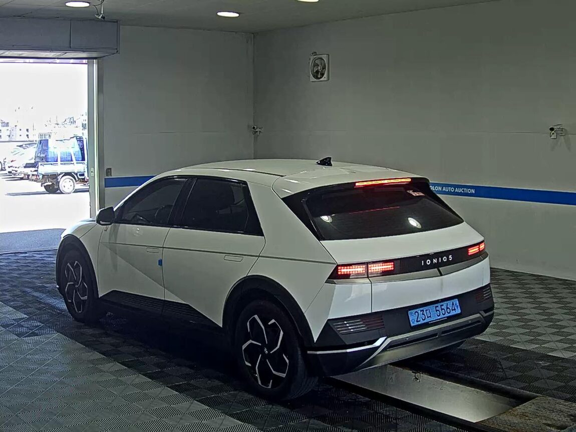 HYUNDAI IONIQ 5 EV 2WD LONG RANGE EXCLUSIVE 2022 - zdjęcie 6