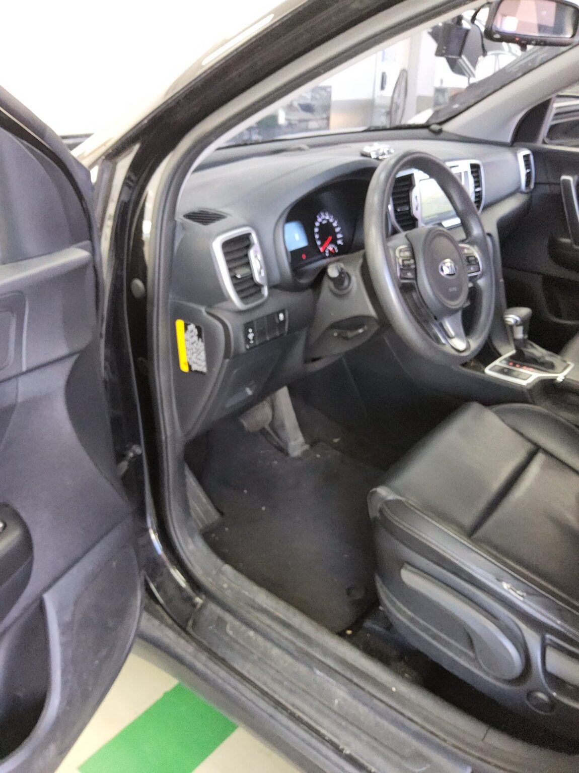 KIA NEW SPORTAGE 1.7 2WD TRENDY 2016 - zdjęcie 10