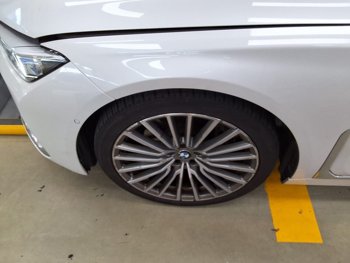 BMW 7 SERIES (6TH GEN) 730Ld xDRIVE DESIGN PURE EXCELLENCE 2021 - zdjęcie 19