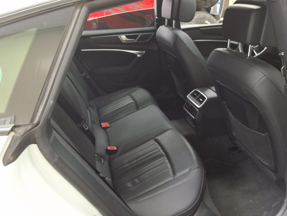 AUDI A7 (2ND GEN) 55 TFSI e QUATTRO PREMIUM 2023 - zdjęcie 14
