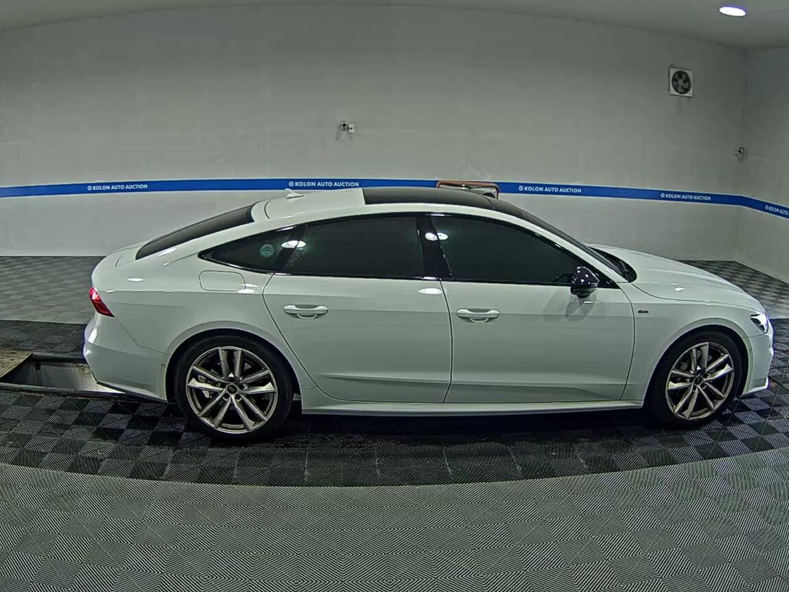 AUDI A7 (2ND GEN) 55 TFSI e QUATTRO PREMIUM 2023 - zdjęcie 4
