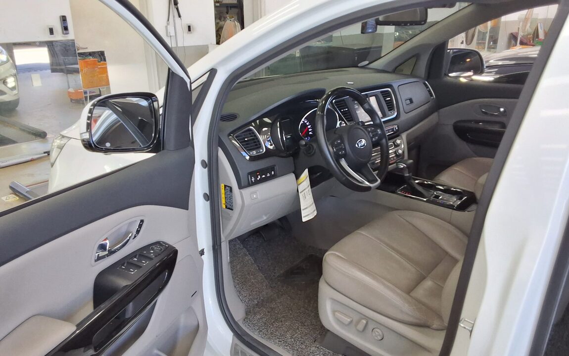 KIA THE NEW CARNIVAL 9-SEATER GASOLINE NOBLESSE SPECIAL 2019 - zdjęcie 10