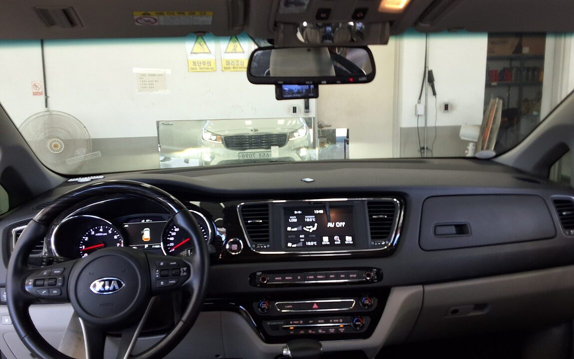 KIA THE NEW CARNIVAL 9-SEATER GASOLINE NOBLESSE SPECIAL 2019 - zdjęcie 11