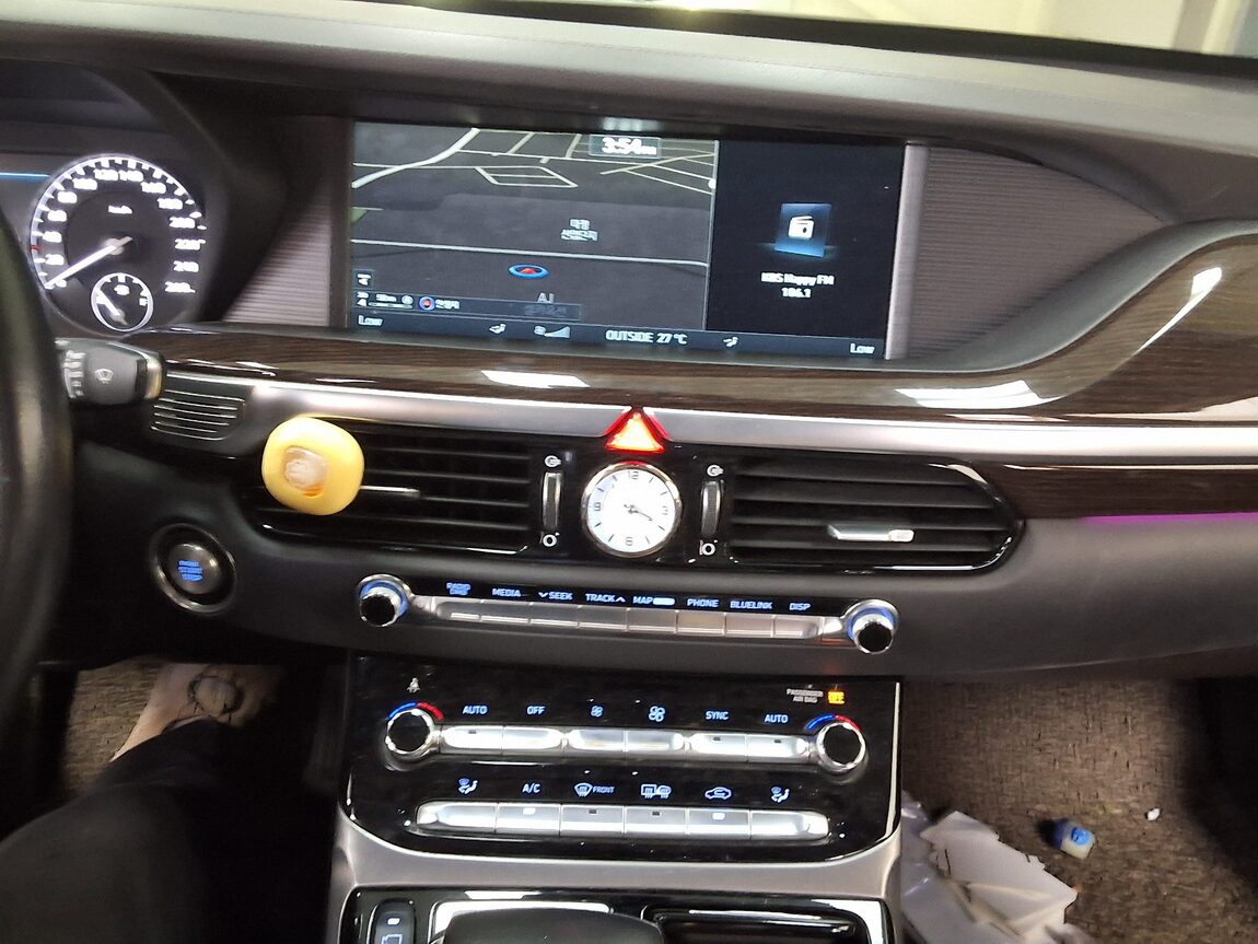 GENESIS EQ900 3.3 TURBO AWD PREMIUM LUXURY 2016 - zdjęcie 24