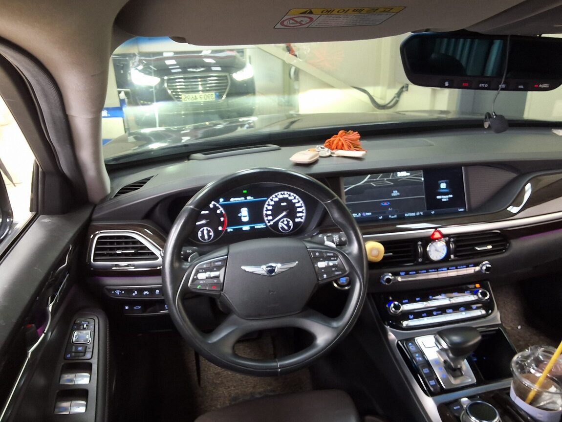 GENESIS EQ900 3.3 TURBO AWD PREMIUM LUXURY 2016 - zdjęcie 12