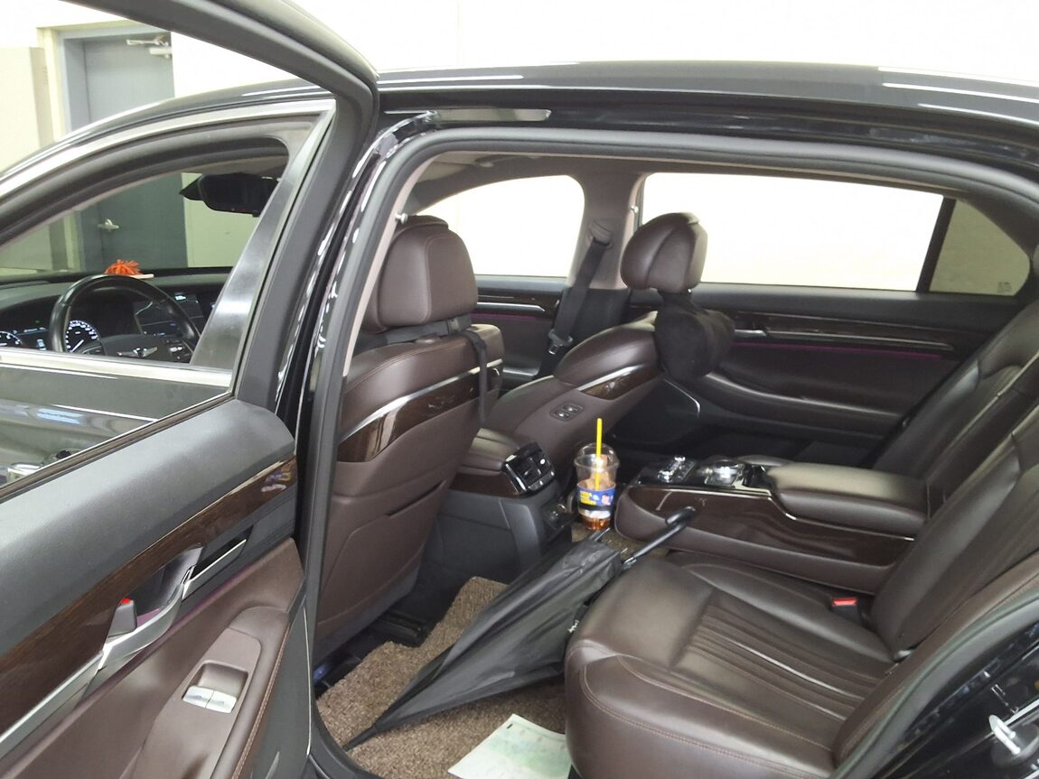 GENESIS EQ900 3.3 TURBO AWD PREMIUM LUXURY 2016 - zdjęcie 13