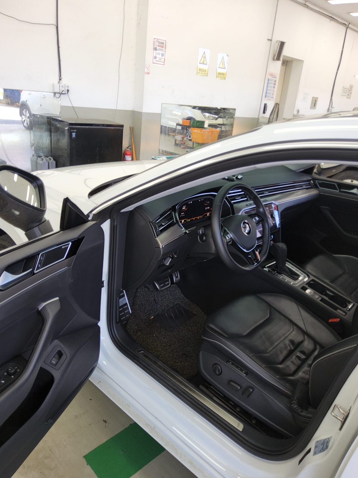 VOLKSWAGEN ARTEON 2.0 TDI ELEGANCE PRESTIGE 2020 - zdjęcie 10