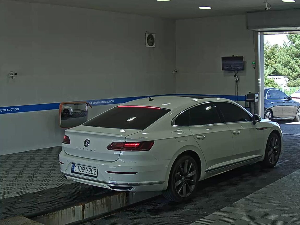 VOLKSWAGEN ARTEON 2.0 TDI ELEGANCE PRESTIGE 2020 - zdjęcie 5