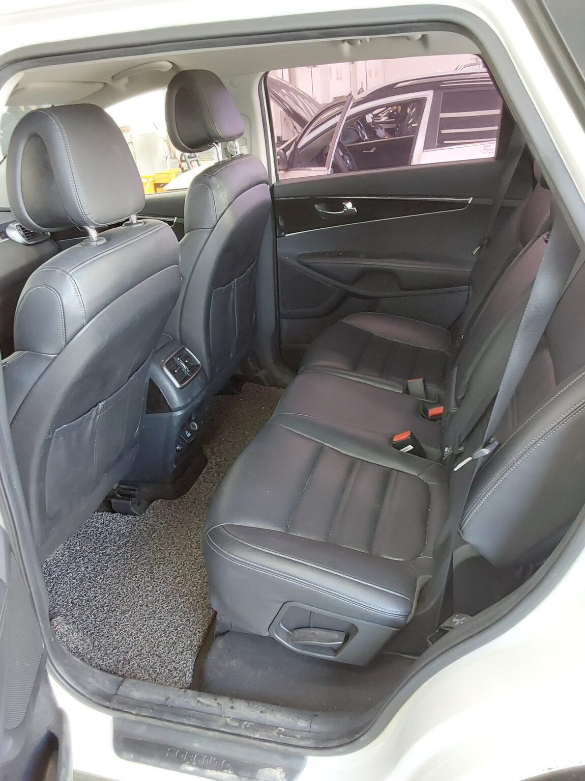 KIA ALL NEW SORENTO R2.0 2WD NOBLESSE 2016 - zdjęcie 12