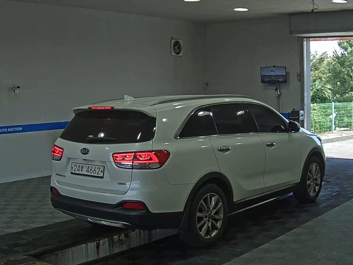 KIA ALL NEW SORENTO R2.0 2WD NOBLESSE 2016 - zdjęcie 5