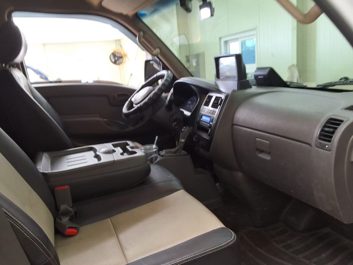 HYUNDAI PORTER II HIGH-ROOF BUILT-IN BOX TRUCK SUPER CAB 2023 - zdjęcie 12