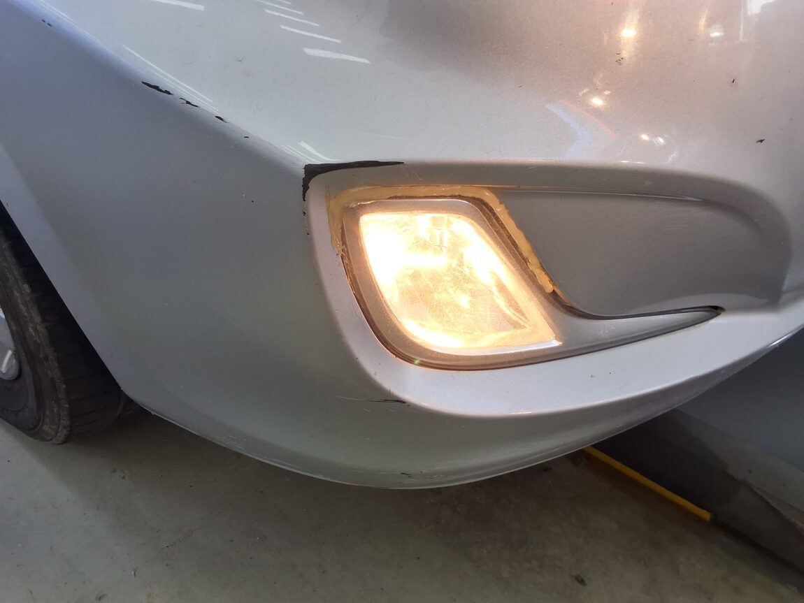HYUNDAI NEW ACCENT 1.6 VGT PREMIER 2012 - zdjęcie 25