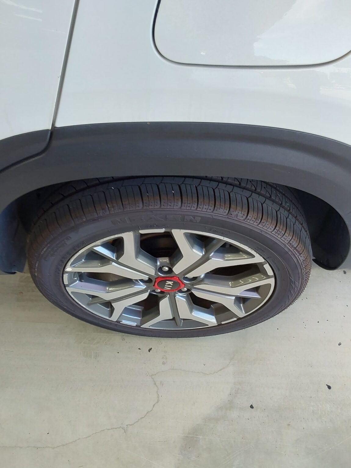 KIA SELTOS 1.6 GASOLINE 2WD NOBLESSE 2020 - zdjęcie 20