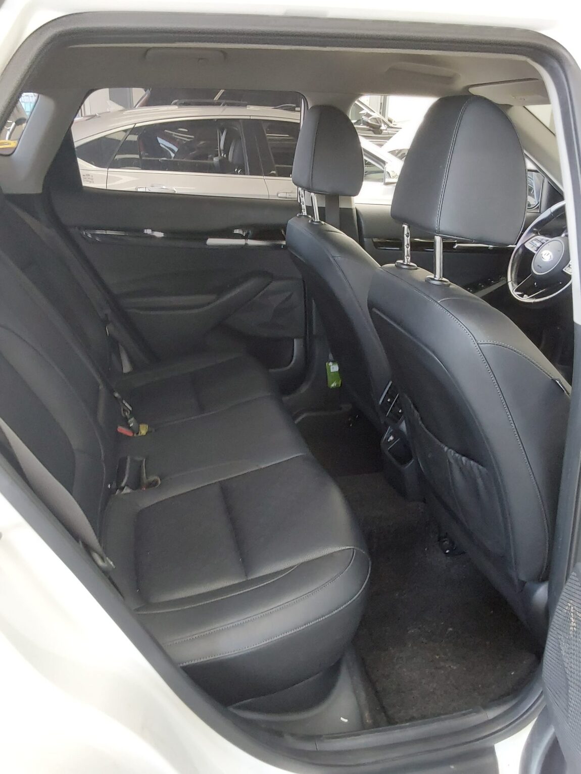 KIA SELTOS 1.6 GASOLINE 2WD NOBLESSE 2020 - zdjęcie 13