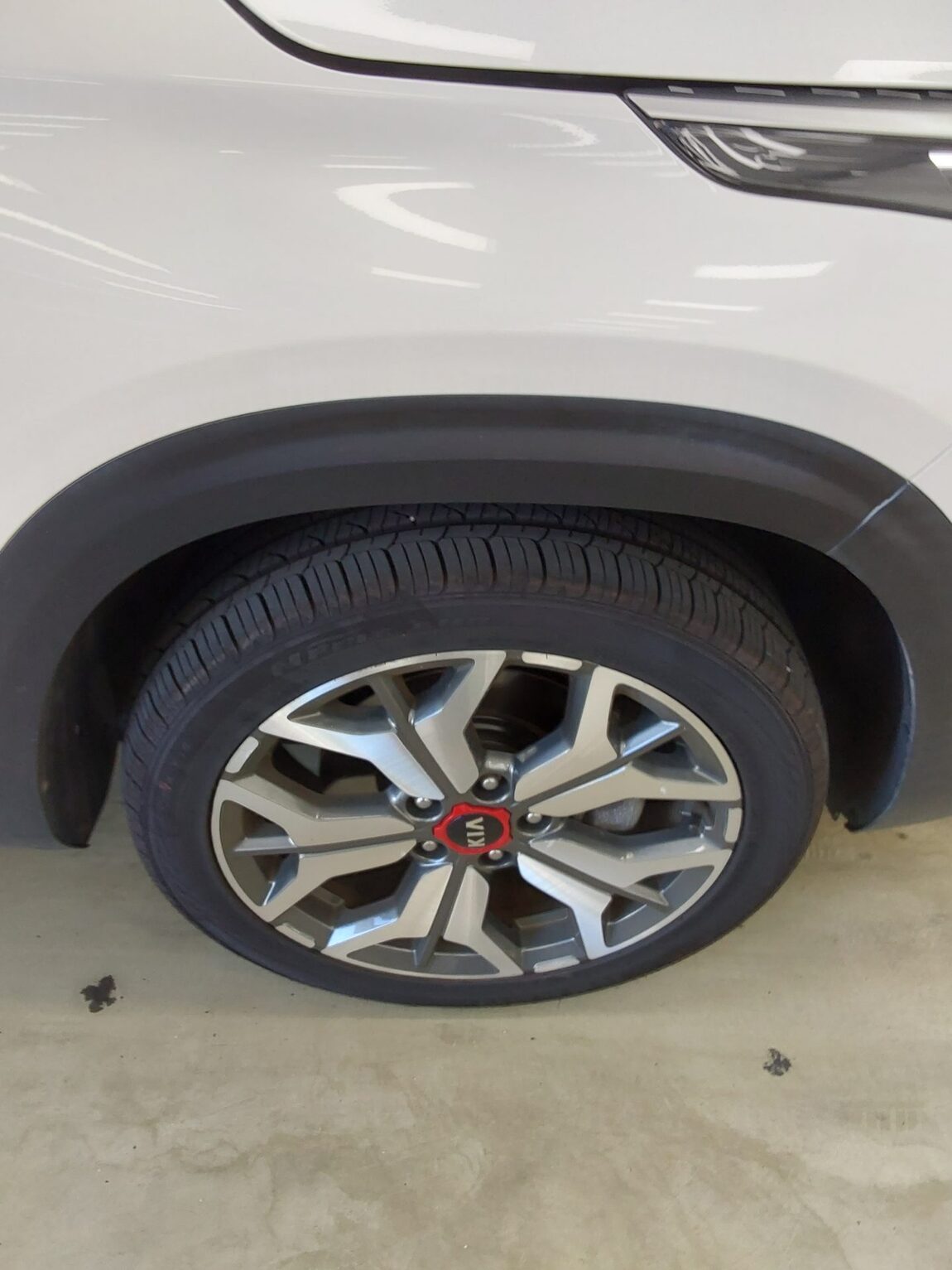 KIA SELTOS 1.6 GASOLINE 2WD NOBLESSE 2020 - zdjęcie 21