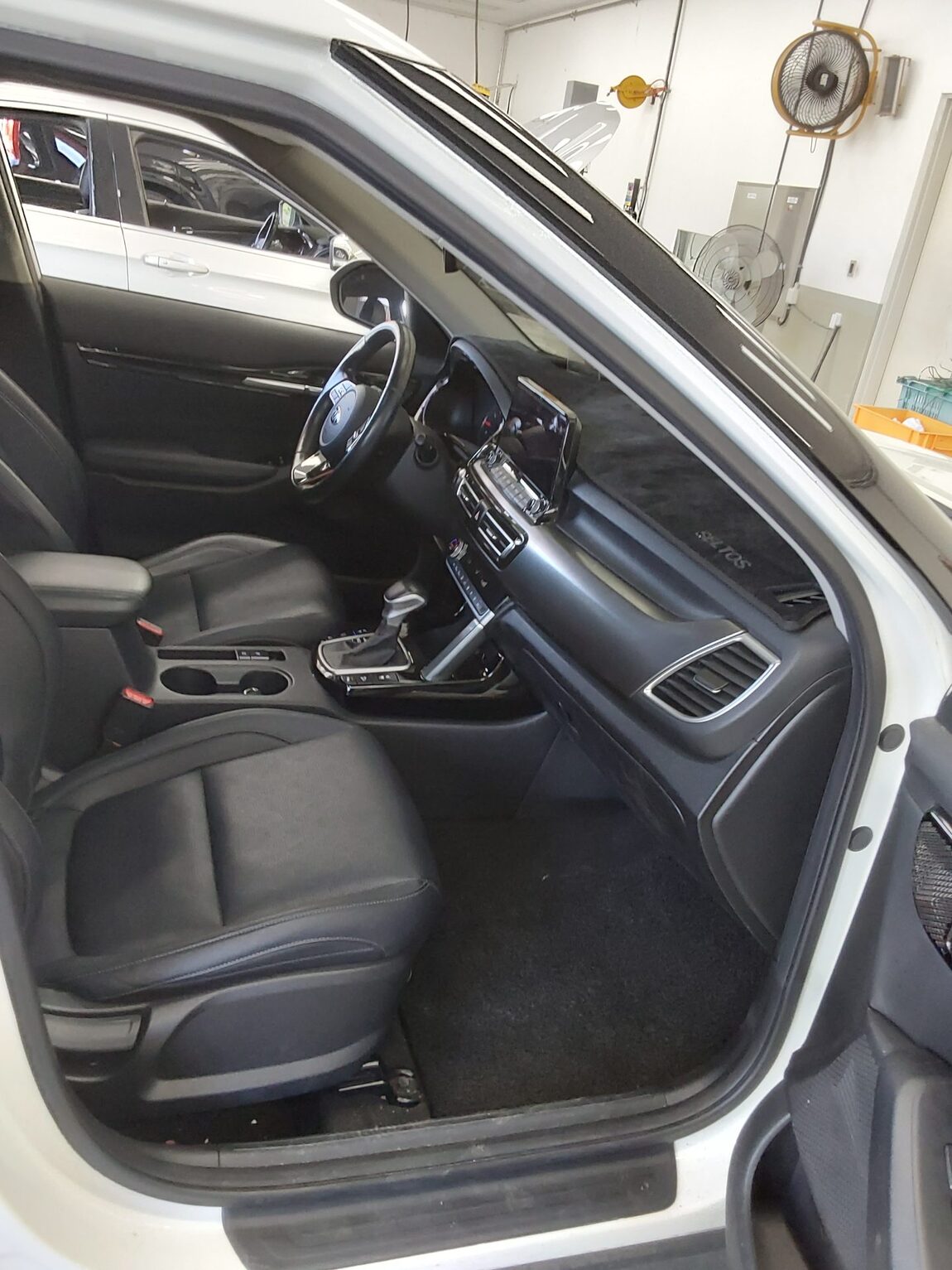 KIA SELTOS 1.6 GASOLINE 2WD NOBLESSE 2020 - zdjęcie 14