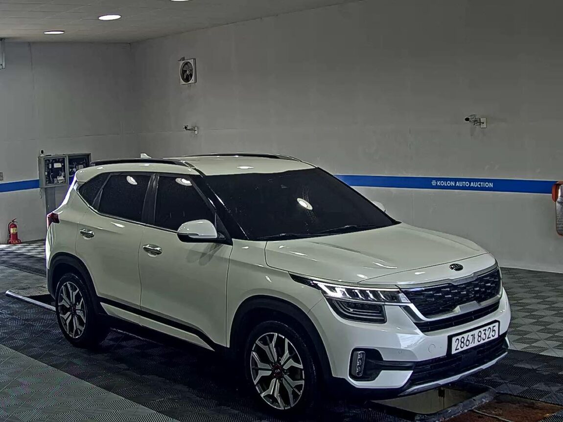 KIA SELTOS 1.6 GASOLINE 2WD NOBLESSE 2020 - zdjęcie 3