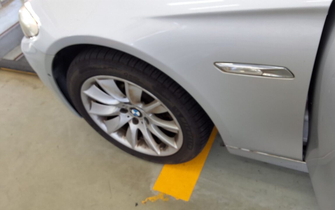 BMW 5 SERIES (6TH GEN) 528i 2013 - zdjęcie 25