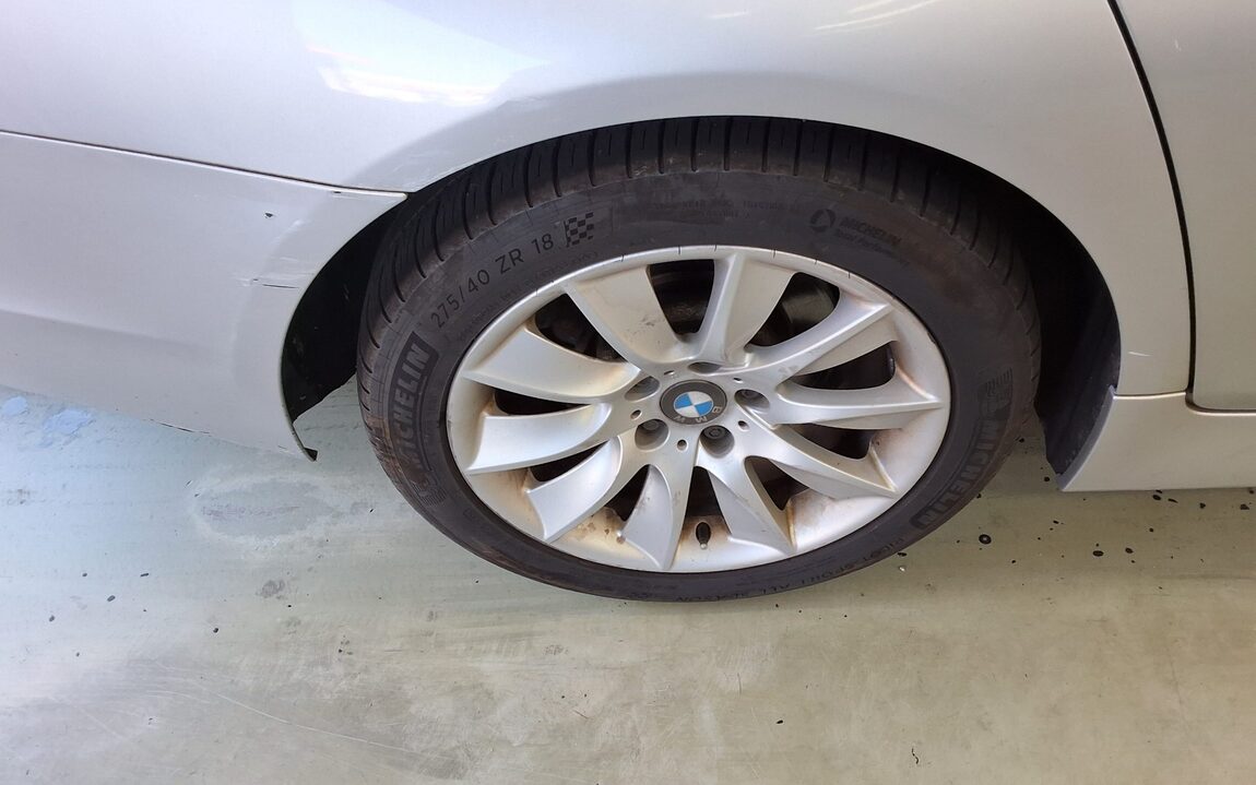 BMW 5 SERIES (6TH GEN) 528i 2013 - zdjęcie 28