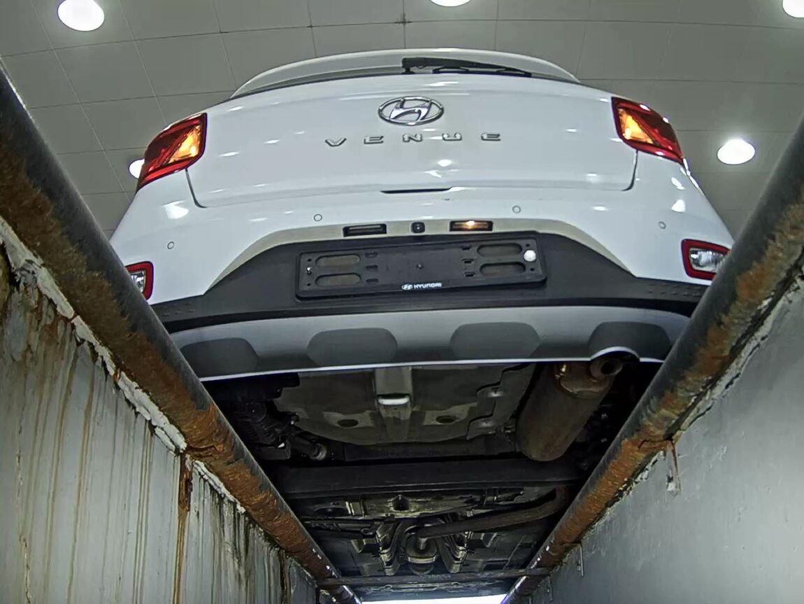HYUNDAI VENUE 1.6 GASOLINE MODERN PLUS 2022 - zdjęcie 8