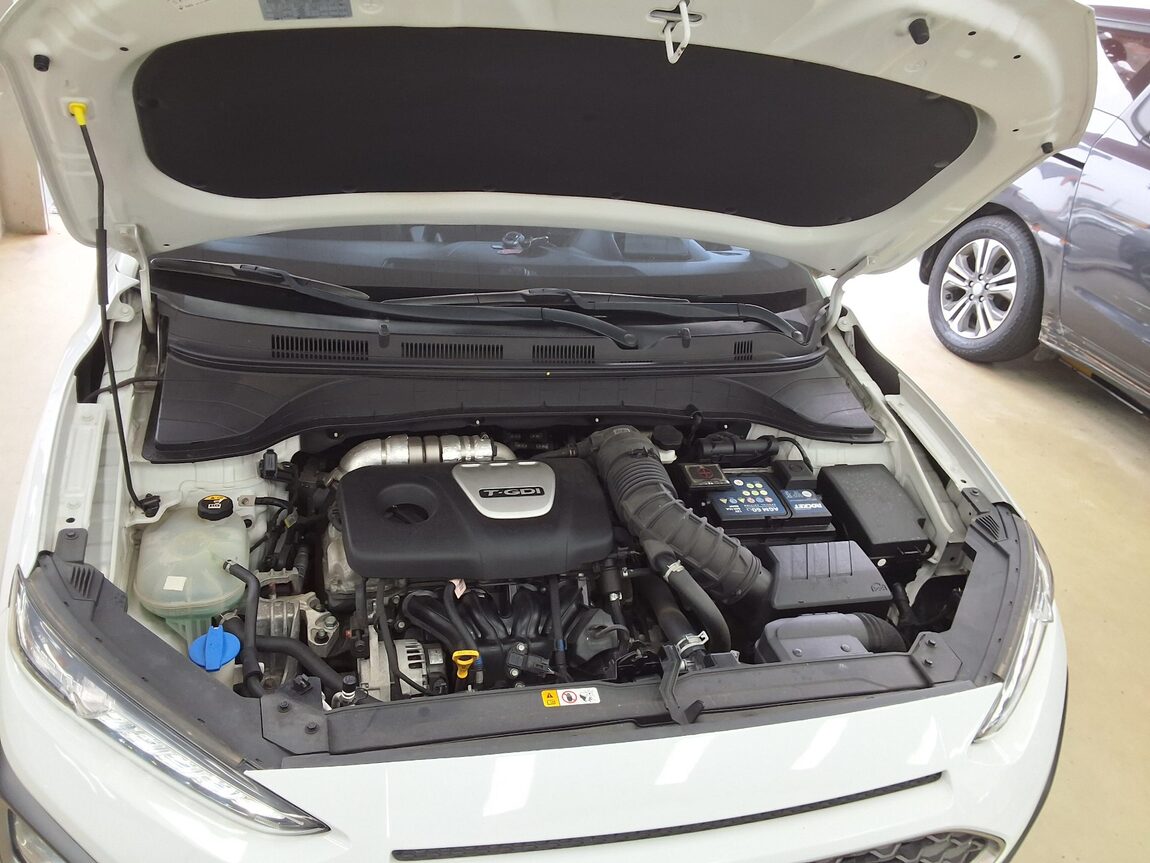 HYUNDAI KONA 1.6 GASOLINE 2WD MODERN ART 2018 - zdjęcie 19