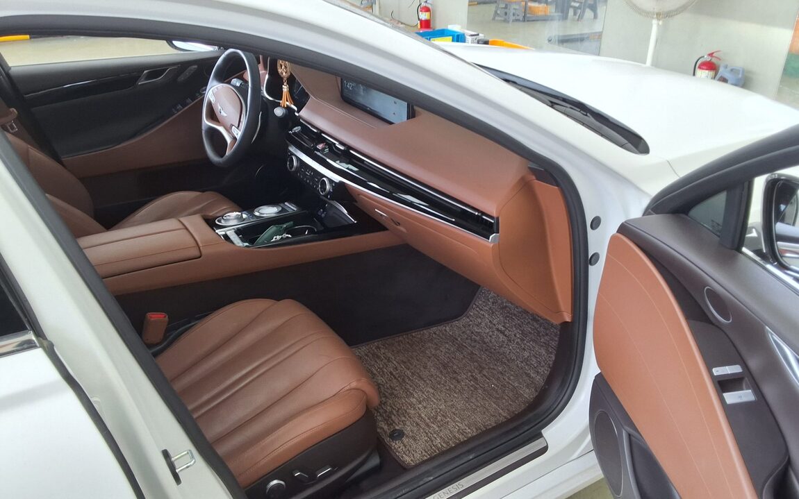 GENESIS THE ALL NEW G80 GASOLINE 2.5 2WD BASE MODEL 2022 - zdjęcie 14