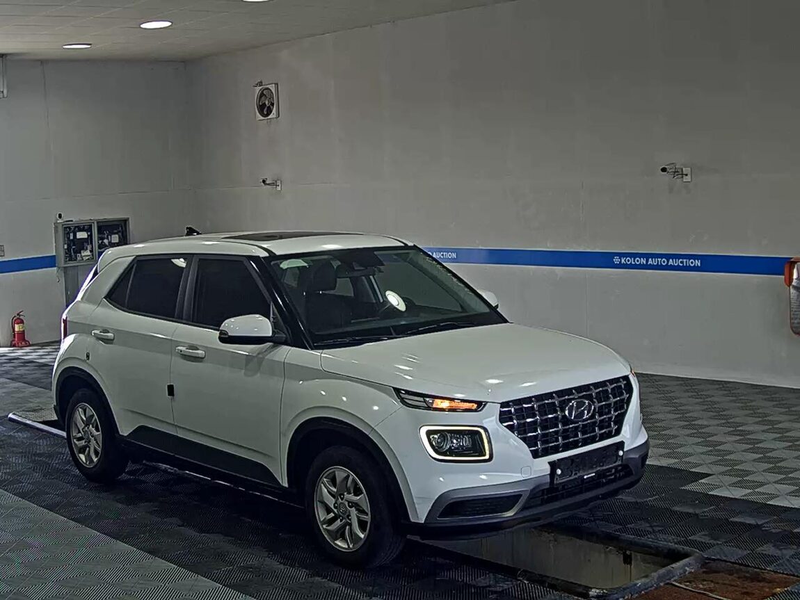 HYUNDAI VENUE 1.6 GASOLINE MODERN PLUS 2022 - zdjęcie 3