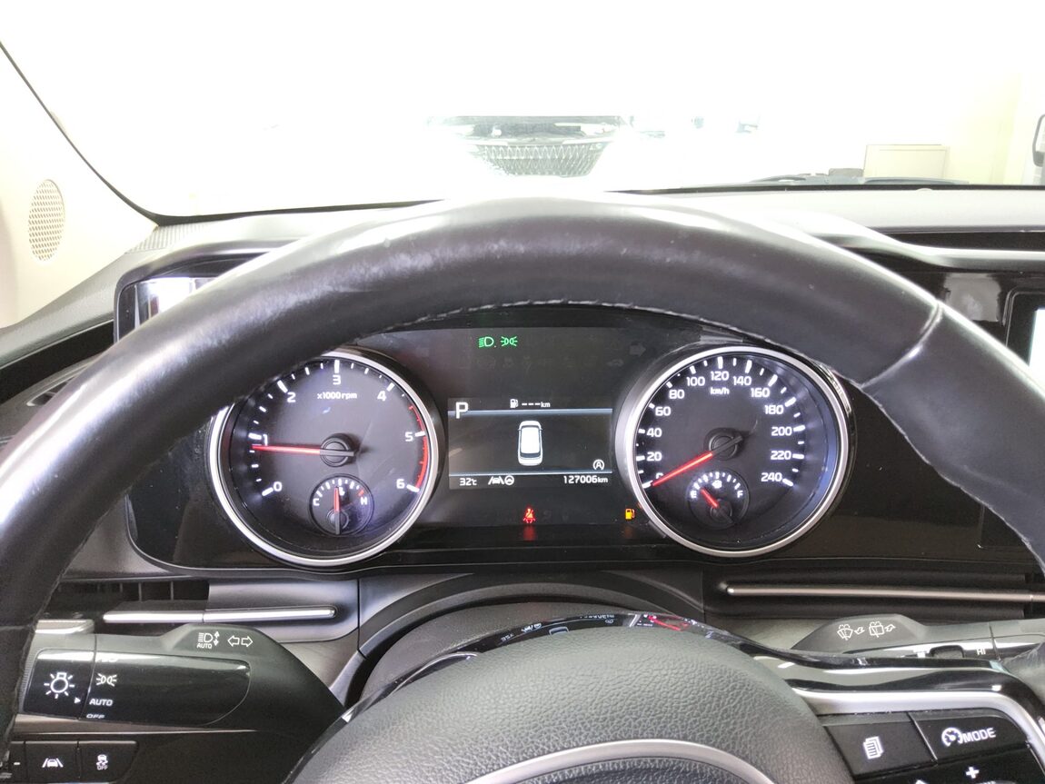 KIA NEW CARNIVAL (KA4) 9-SEATER DIESEL PRESTIGE 2021 - zdjęcie 9