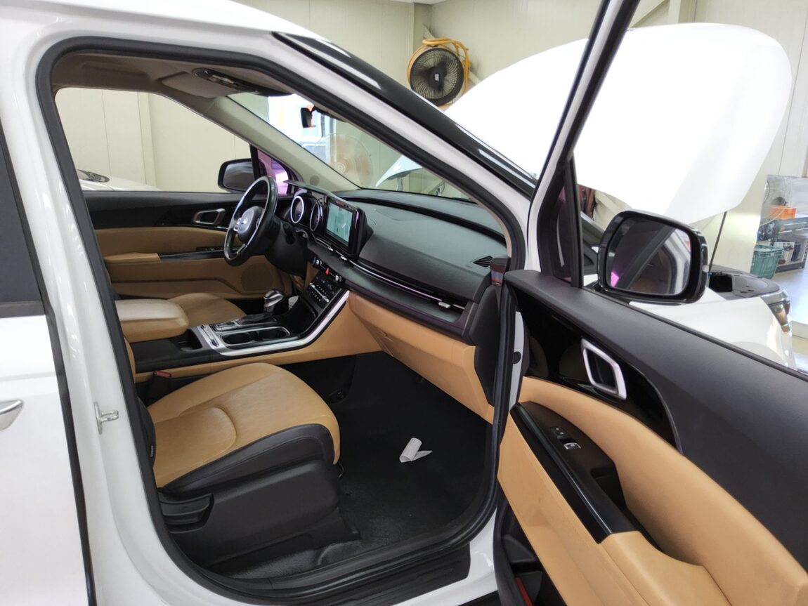 KIA NEW CARNIVAL (KA4) 9-SEATER DIESEL PRESTIGE 2021 - zdjęcie 14
