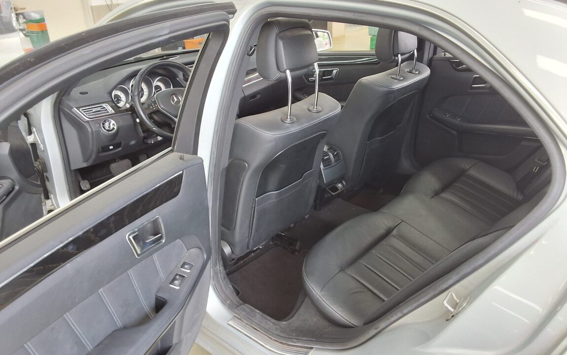 MERCEDES-BENZ E-CLASS (4TH GEN) E250 CDI 4MATIC 2014 - zdjęcie 12