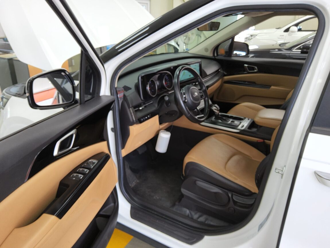 KIA NEW CARNIVAL (KA4) 9-SEATER DIESEL PRESTIGE 2021 - zdjęcie 10