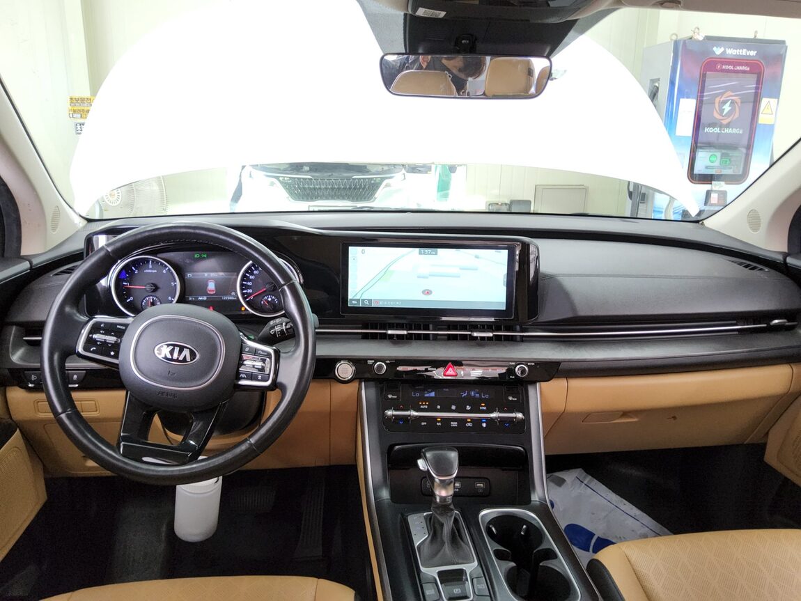 KIA NEW CARNIVAL (KA4) 9-SEATER DIESEL PRESTIGE 2021 - zdjęcie 11