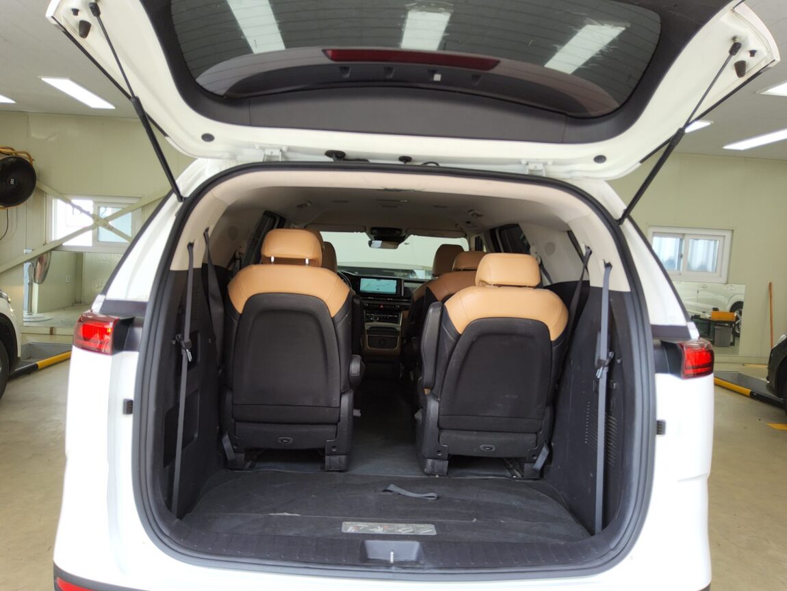 KIA NEW CARNIVAL (KA4) 9-SEATER DIESEL PRESTIGE 2021 - zdjęcie 15