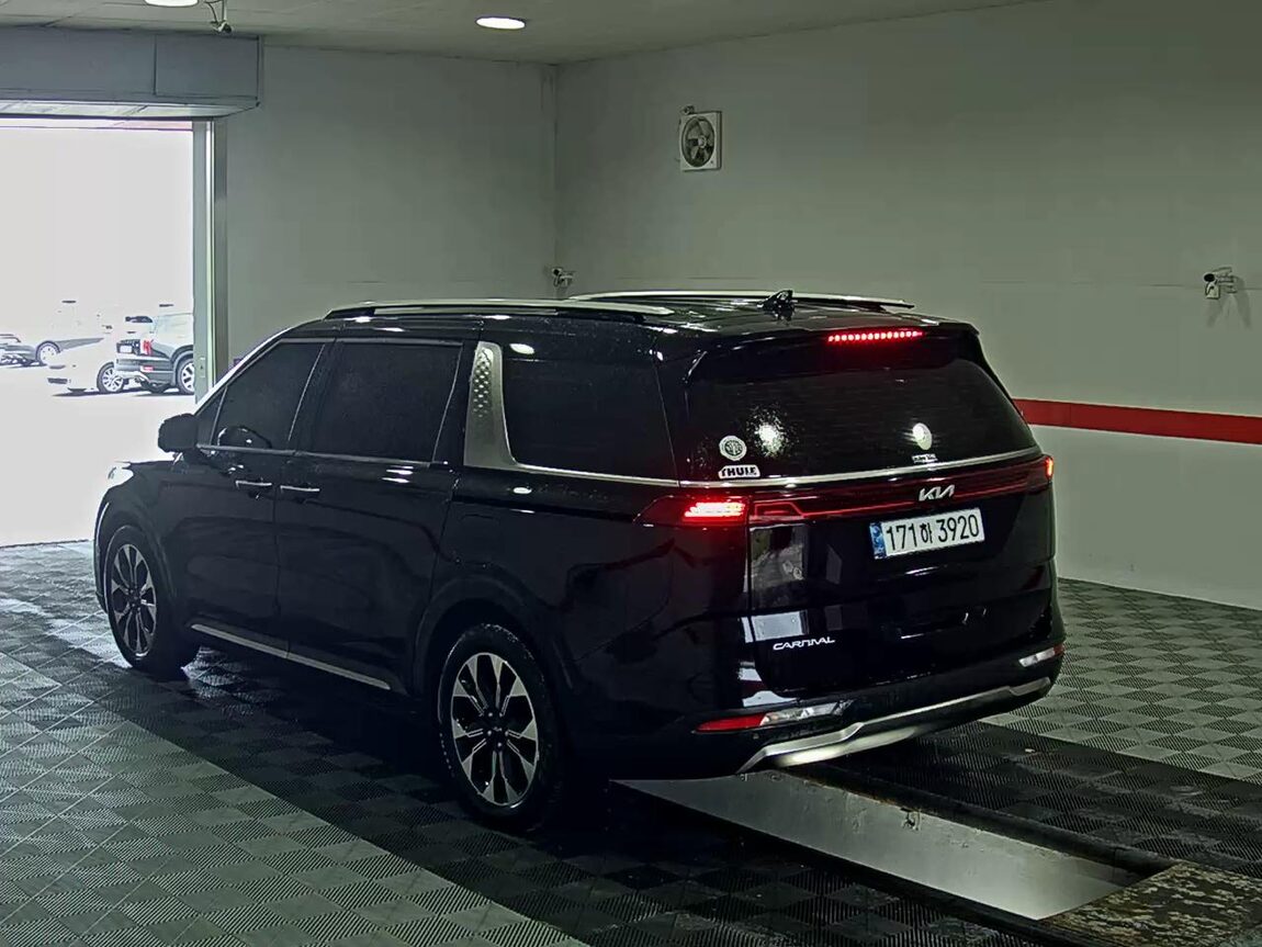 KIA NEW CARNIVAL (KA4) 9-SEATER DIESEL SIGNATURE 2023 - zdjęcie 6