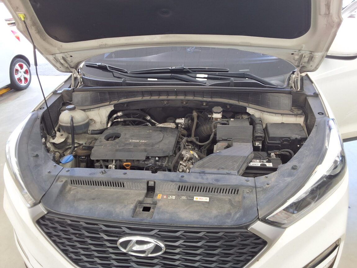 HYUNDAI ALL NEW TUCSON DIESEL 1.7 2WD MODERN 2018 - zdjęcie 20