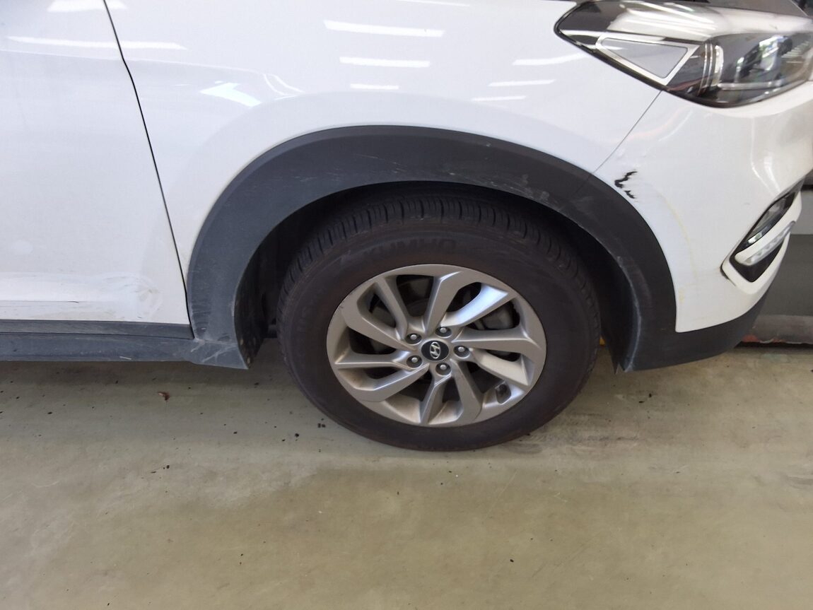 HYUNDAI ALL NEW TUCSON DIESEL 1.7 2WD MODERN 2018 - zdjęcie 24