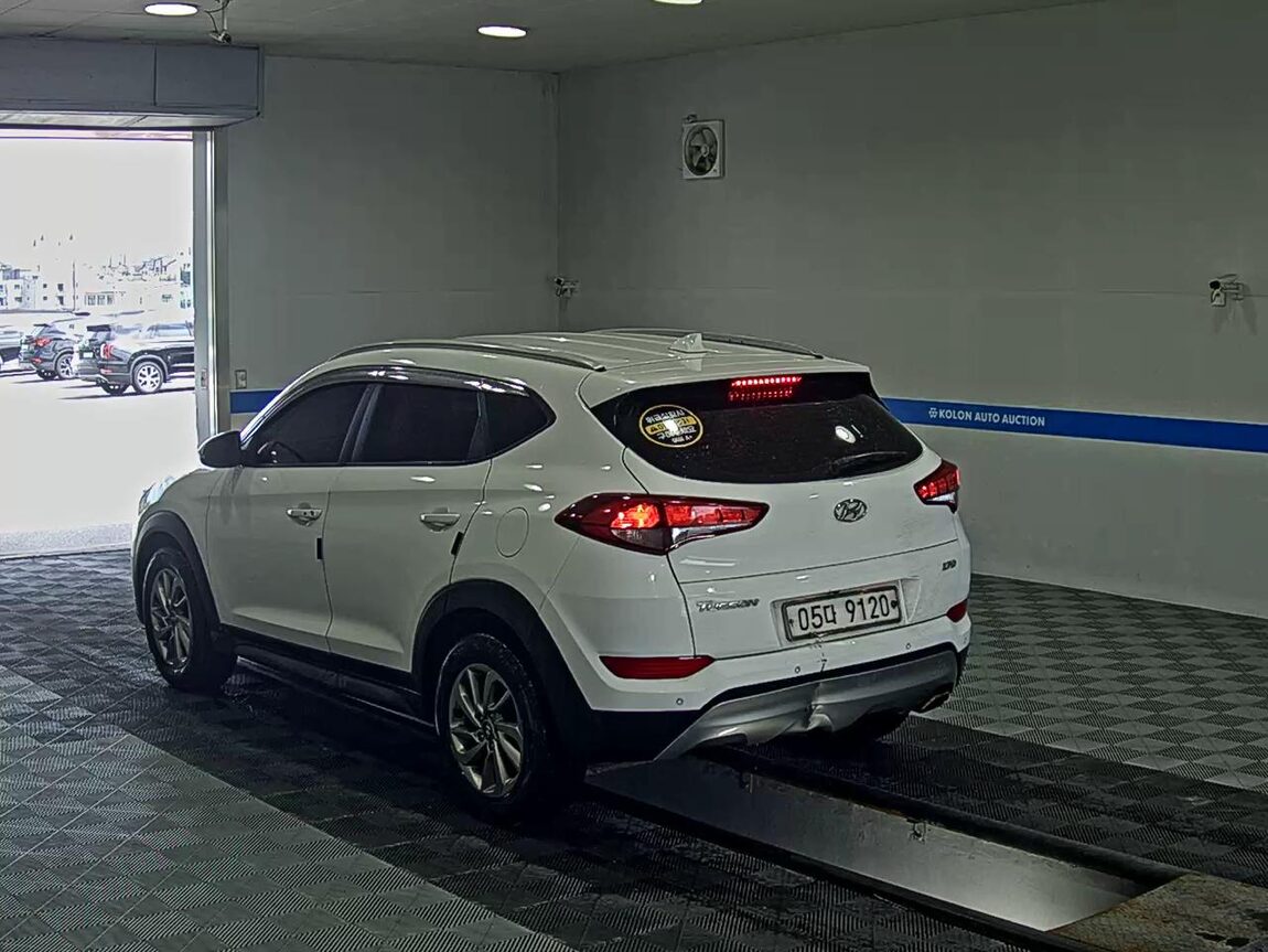 HYUNDAI ALL NEW TUCSON DIESEL 1.7 2WD MODERN 2018 - zdjęcie 6