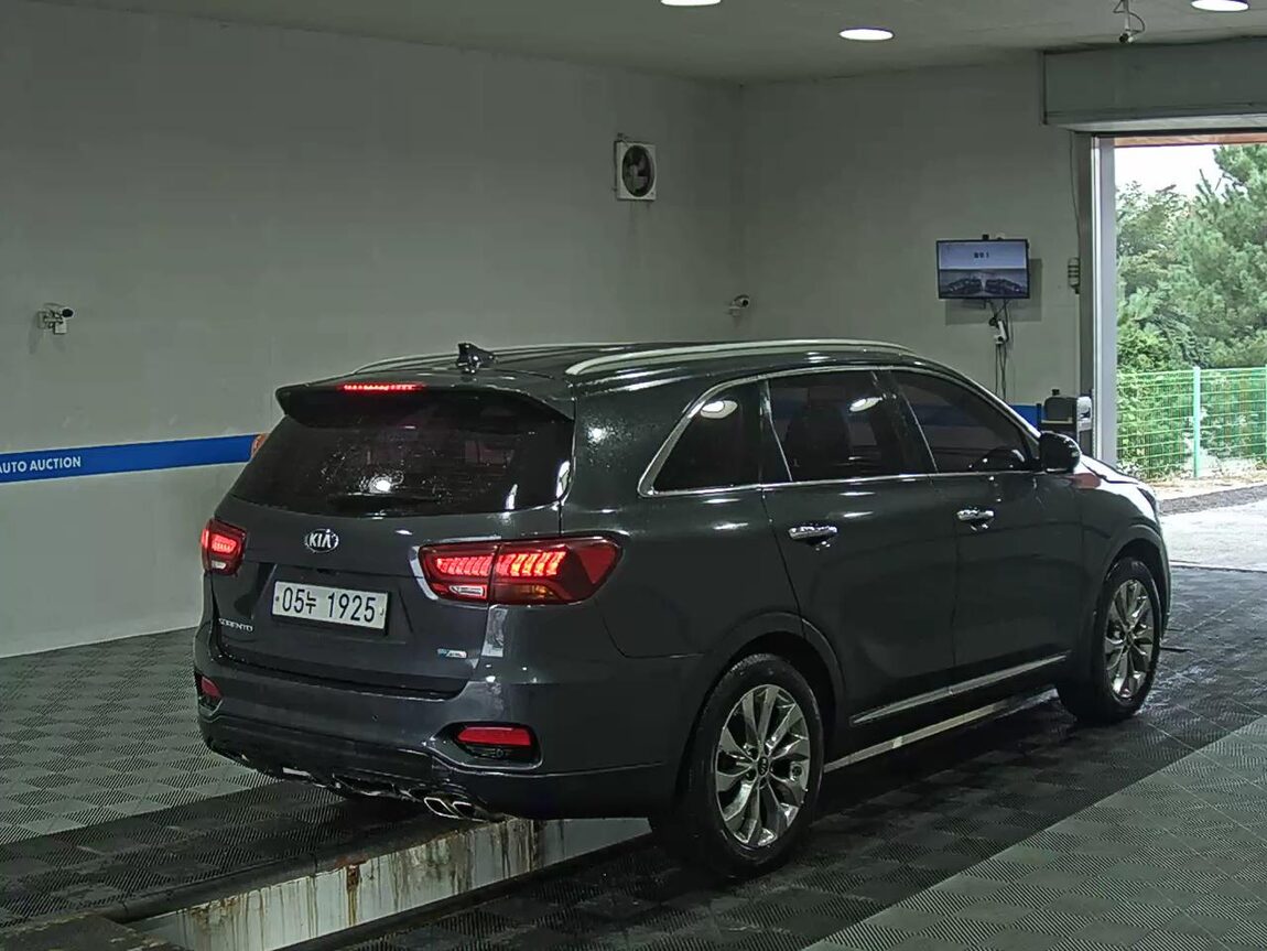 KIA THE NEW SORENTO DIESEL R2.2 2WD MASTER 2019 - zdjęcie 5