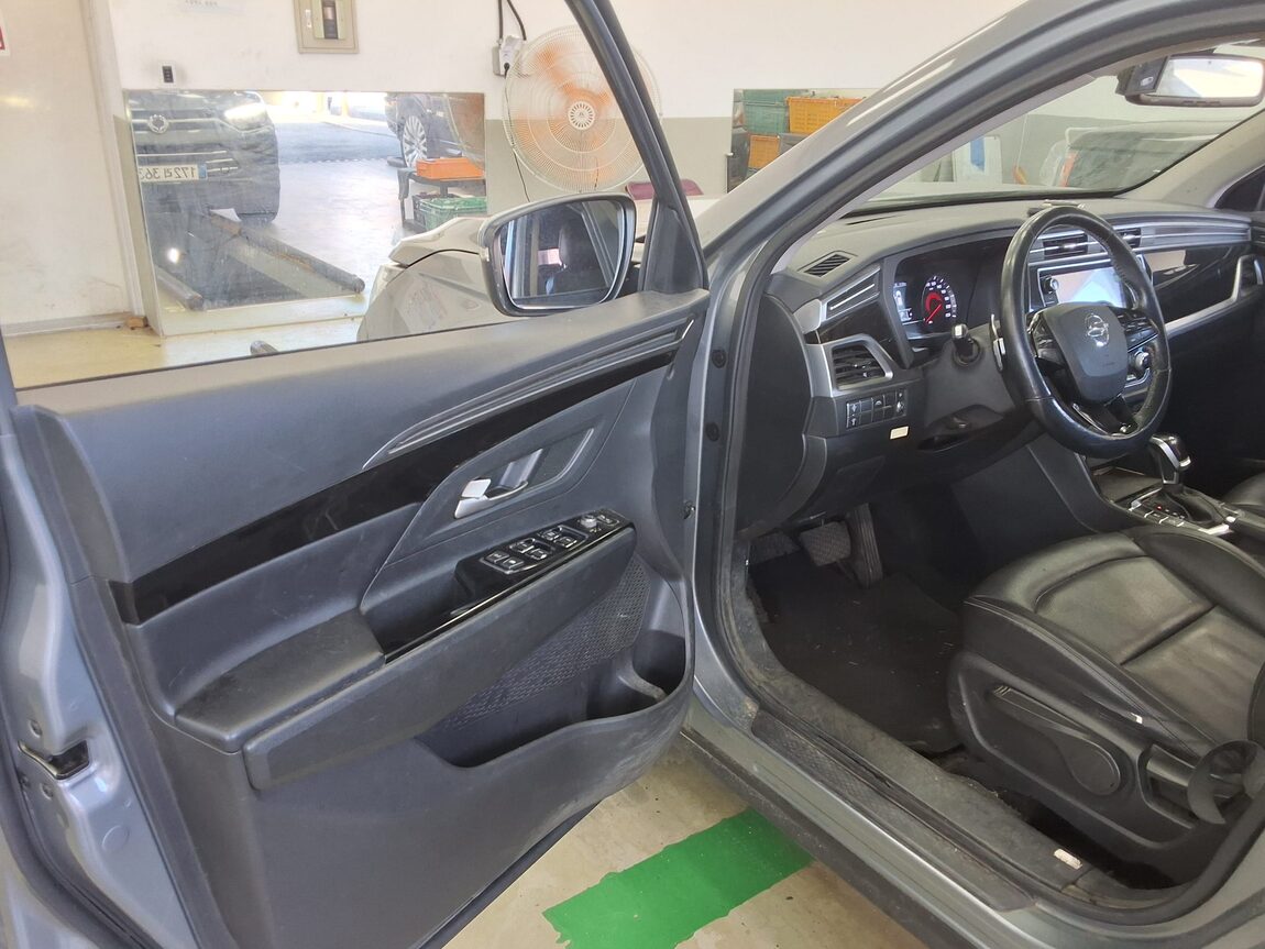 KG MOBILITY (SSANGYONG) ALL NEW KORANDO 1.5 GASOLINE 2WD C5 2021 - zdjęcie 10