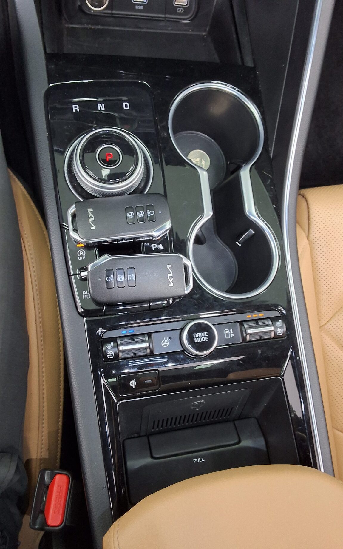 KIA NEW K5 (DL3) 2.0 GASOLINE SIGNATURE 2023 - zdjęcie 20