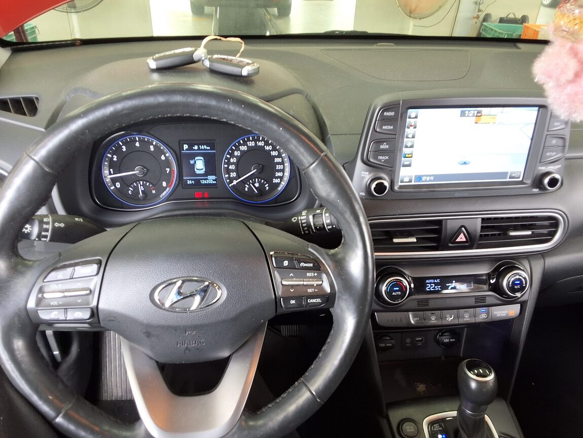 HYUNDAI KONA 1.6 GASOLINE 2WD MODERN POP 2019 - zdjęcie 18