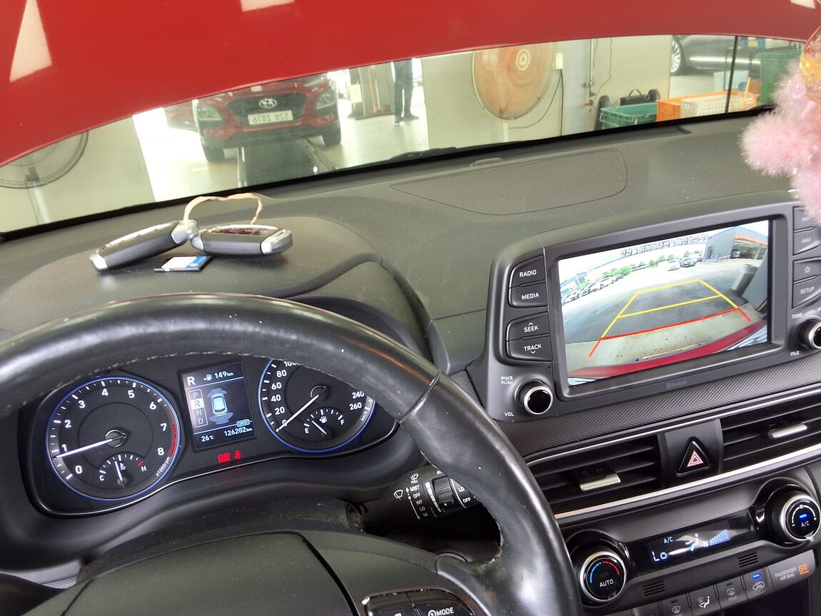 HYUNDAI KONA 1.6 GASOLINE 2WD MODERN POP 2019 - zdjęcie 19