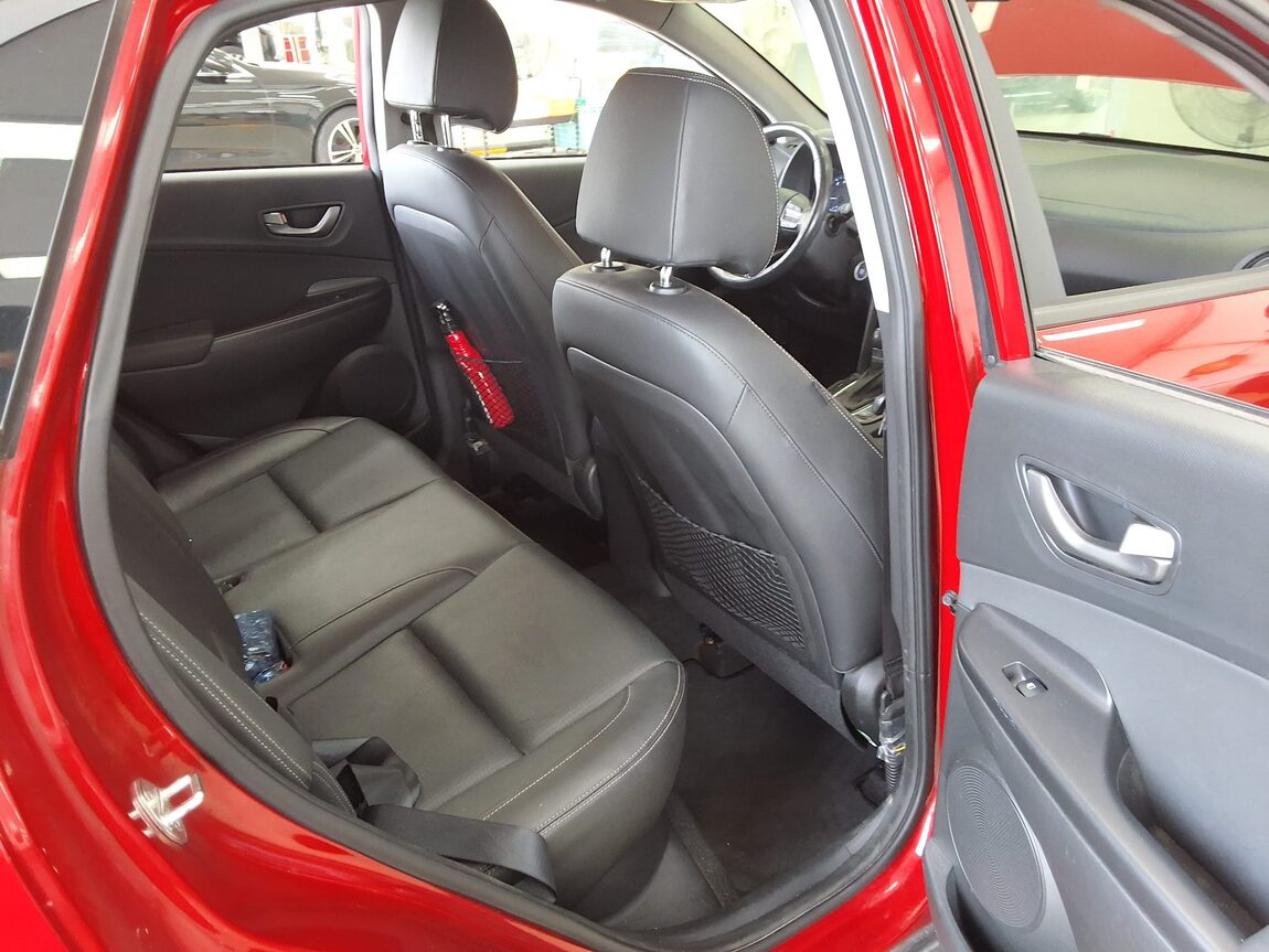 HYUNDAI KONA 1.6 GASOLINE 2WD MODERN POP 2019 - zdjęcie 14